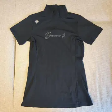 Descente 여성용 하이넥 셔츠 블랙