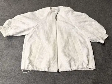UNITED ARROWS 화이트 퀼팅 자켓 36