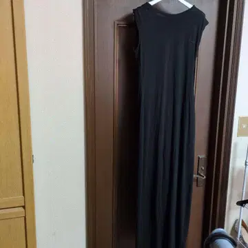 Y-3 블랙 슬리브리스 롱 원피스