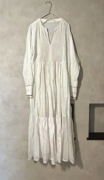 하우스 오브 로터스 인도 자수 자수 원피스