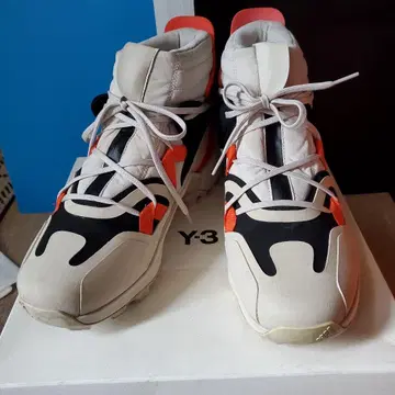 Y-3 Terrex Swift R3 27.0