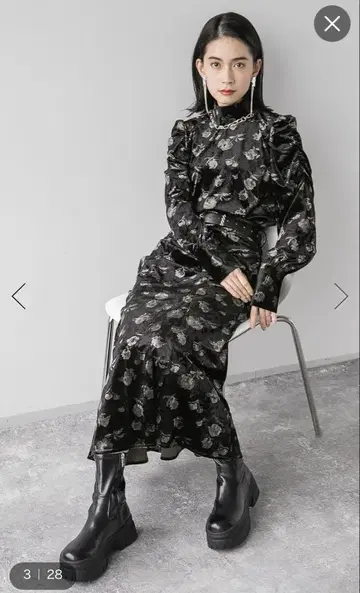 HARE 벨로아 하이넥 개더 블라우스 벨로아 가라 머메이드 스커트