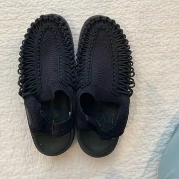 단종 상품 KEEN UNEEK evo 블랙