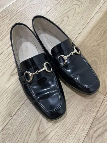 코르소 로마 로퍼 유리 가죽 비트 로퍼 에나멜 블랙