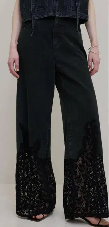 레이스 도킹 페이드 데님 팬츠