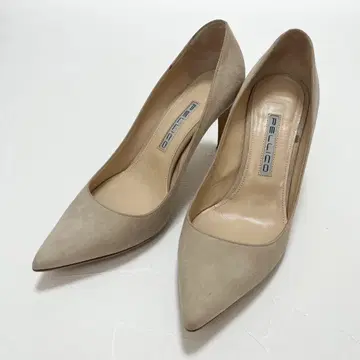PELLICO 스웨이드 베이지 펌프스