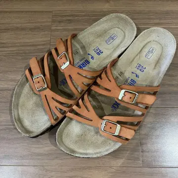 BIRKENSTOCK 스웨이드 샌들 38