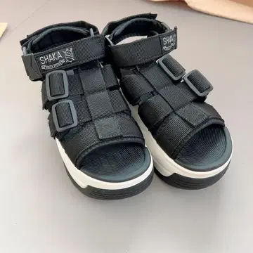 SHAKA NEO RALLY CHUNKY 네오 랠리 청키 23cm