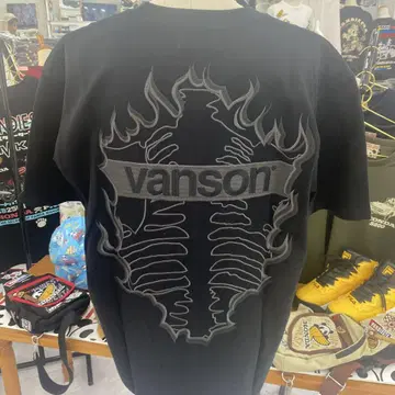 (16) vanson 디자인 티셔츠 블랙