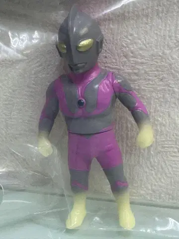 울트라맨 MAX TOY 맥스 토이 아크티즈 한정판 소프트 비닐 괴수 창고