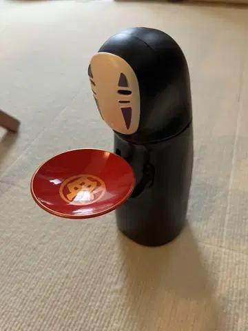 카오나시 무샤무샤 저금통