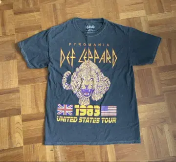 미국에서 구매한 상품] DEF LEPPARD 빈티지풍 밴딩 티셔츠 S