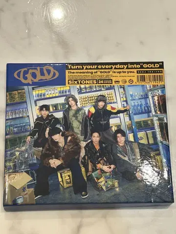 SixTONES 앨범 GOLD 24페이지 소책자 포함