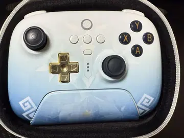 원신 콜라보 컨트롤러 8bitdo 중운