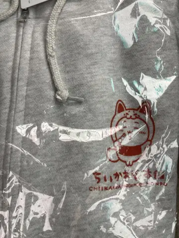 치이카와 모구모구 본점 지퍼 후드티 L 사이즈 배송비 포함