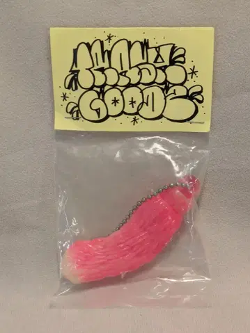 TRASH GOODZ 소프트 비닐 키링 축광 핑크