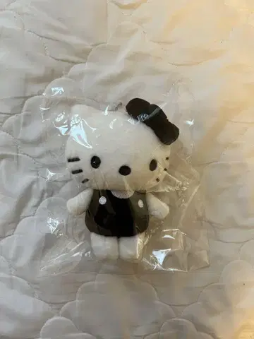 헬로키티 아베일 키링