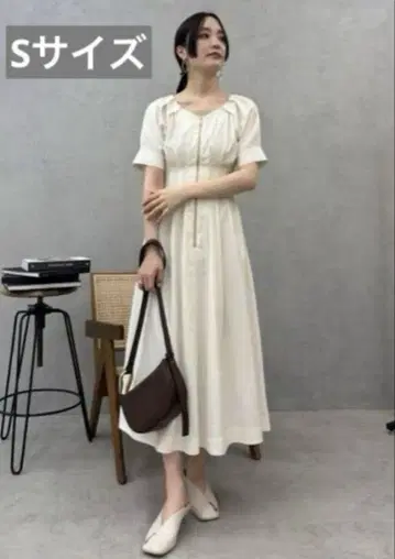 LAGUNAMOON 라구나문 프론트 지퍼 허리 턱 원피스