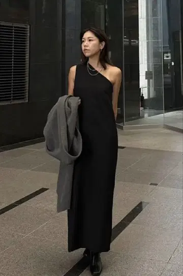 etre tokyo 원숄더 I 라인 원피스