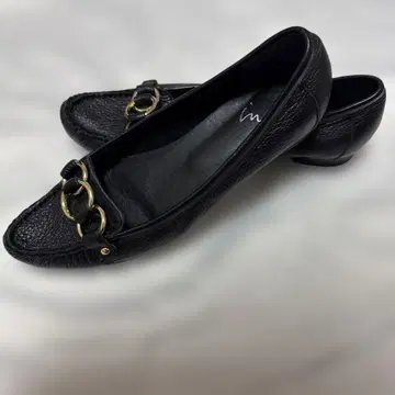 블랙 가죽 로퍼 24cm ing