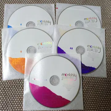 Monthly 유마치 카쿠 특전 CD 세트