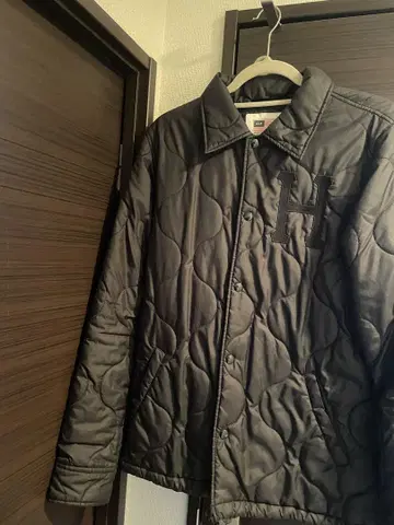 HUF 퀼팅 자켓 S 사이즈