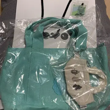 LOVOT 후타코타마가와점 한정판 아크릴 스탠드 포함 민트 토트백