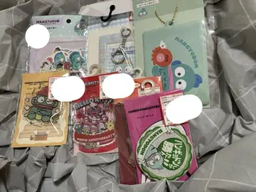 한교동 굿즈 묶음 판매 아크릴 키링 씰 캔뱃지
