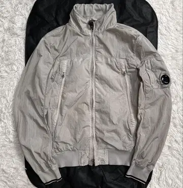 C.P.COMPANY 크롬 그램먼트 데이 재킷