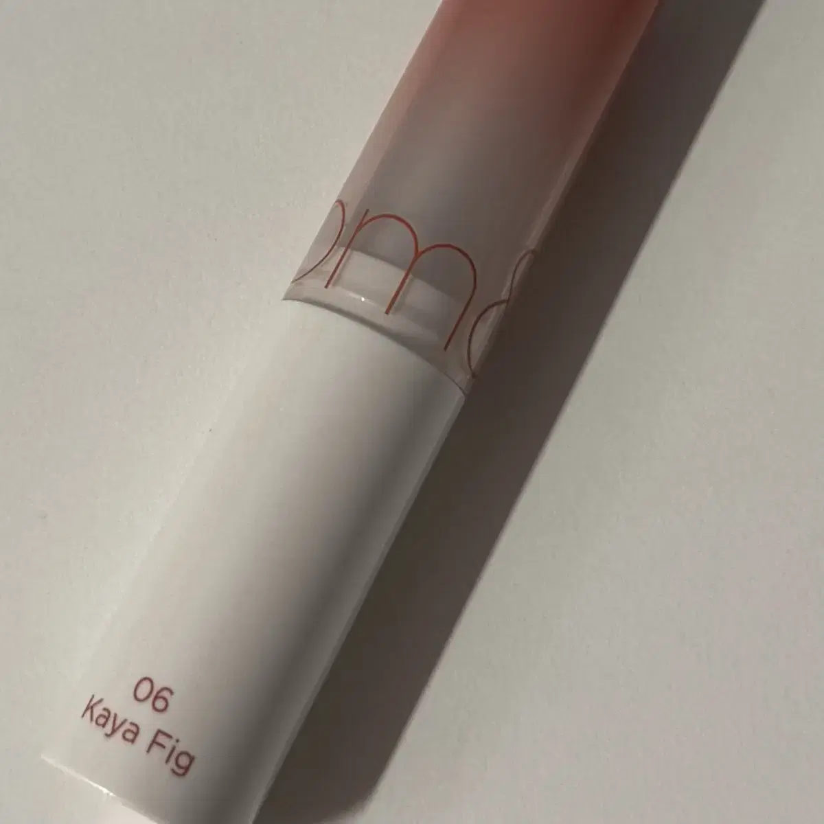 Lily.S.A︎︎‪☺︎３０日新作様 Lilybyred Sweet Liar Milky Tint 02 Rose Custard on Bunjang