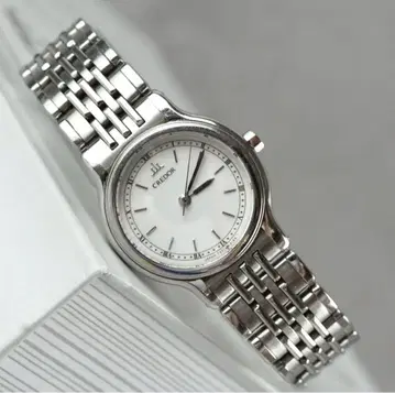 새상품급 SEIKO 크레도르 화이트 다이얼 쿼츠 여성용 손목시계