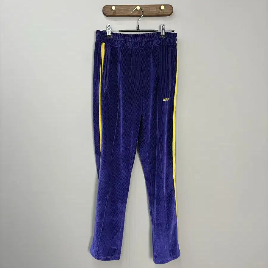 [ NERDY ]★NY TRACK PANTS detail_0725-45600.jpg?v=1724454270