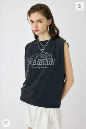 MOUSSY OVERLAPPING LOGOS 슬리브리스 티셔츠