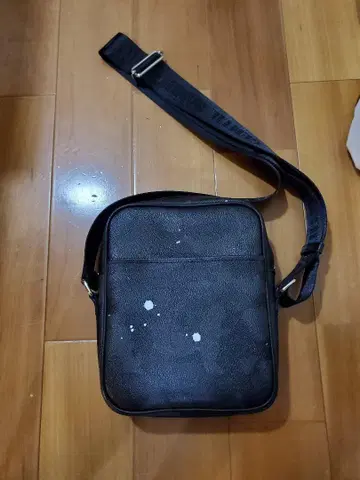 잔티반티 숄더백 블랙 카모