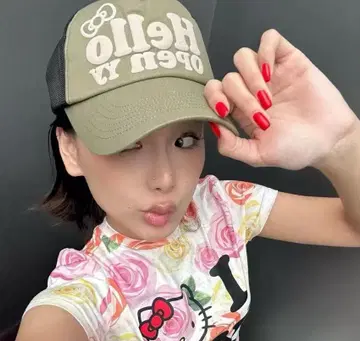 OPEN YY 헬로 키티 트럭커 캡