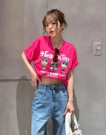 산리오 콜라보 바캉스 키티 셔츠 핑크 S 사이즈