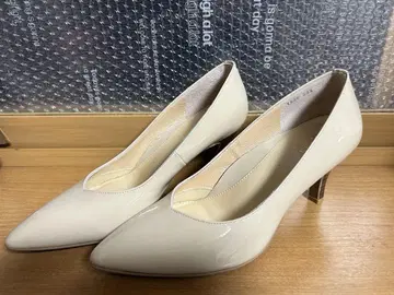 pitti 화이트 스틸레토 하이힐