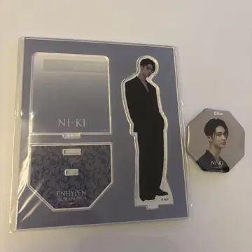 ENHYPEN museum 니키 NI-KI 아크릴 스탠드 미개봉, 캔뱃지