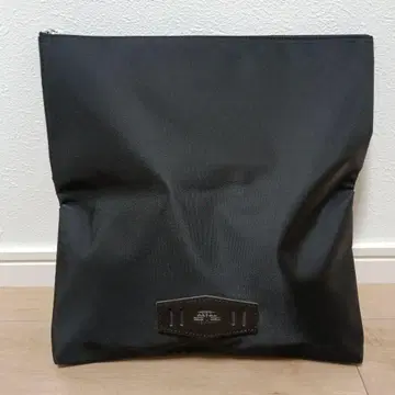 블랙 나일론 가죽 클러치 백