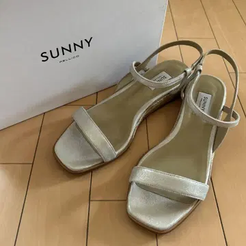 PELLICO SUNNY 펠리코 써니 스트랩 샌들 실버 38