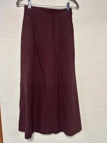 어반 리서치 도어스 마 혼방 레이온 플레어 스커트