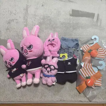DWAEKKI 찬빈 봉제 인형 세트