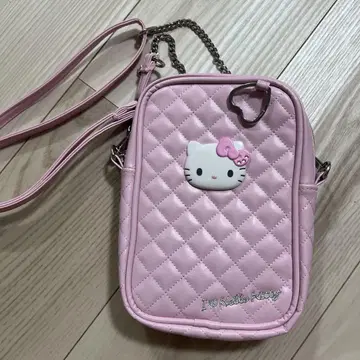 헬로키티 퀼팅 숄더백 핑크