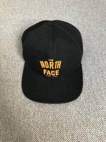 THE NORTH FACE 블랙 야구 모자