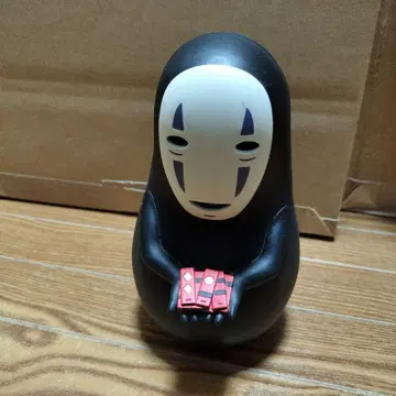 카오나시 센과 치히로의 행방불명 기상 코보시 지브리