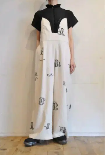Thomas Magpie C/Linen PRINT overall 새상품급