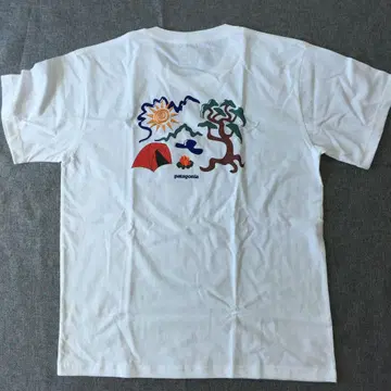 파타고니아 patagonia 반팔 티셔츠 M 사이즈 화이트 남성용 셔츠