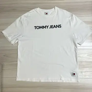 스키즈 필릭스 착용 TOMMYJEANS 레귤러 뉴 클래식 티셔츠