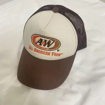 a&w 캡 브라운