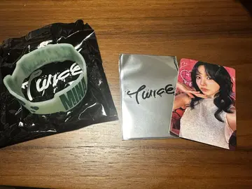 TWICE BABY LOVELYS 축광 랜덤 러버 밴드 미나